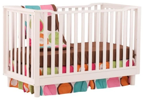 Biela drevena detska postielka