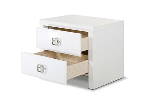 Biely nočný stolík
