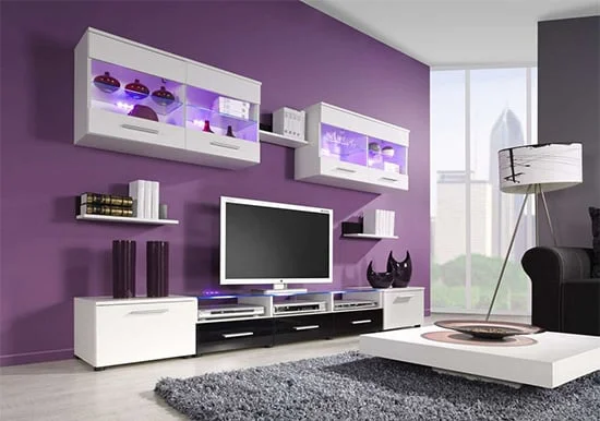 Moderna obyvacia stena - fialov izba