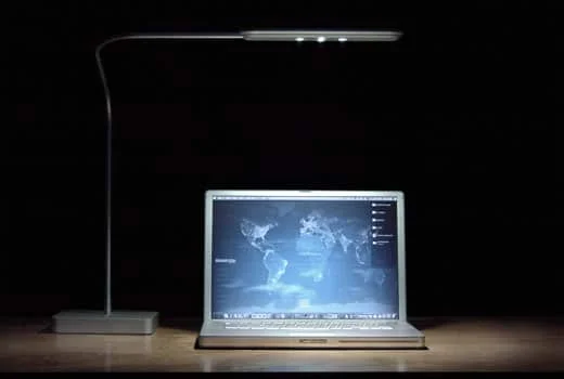 Stolna lampa pre notebook