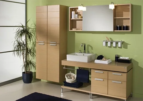 Moderný drevený nábytok - kúpeľňa