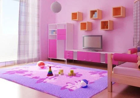 Ruzovy koberec do detskej izby
