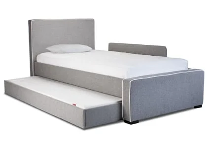 Siva calunena postel