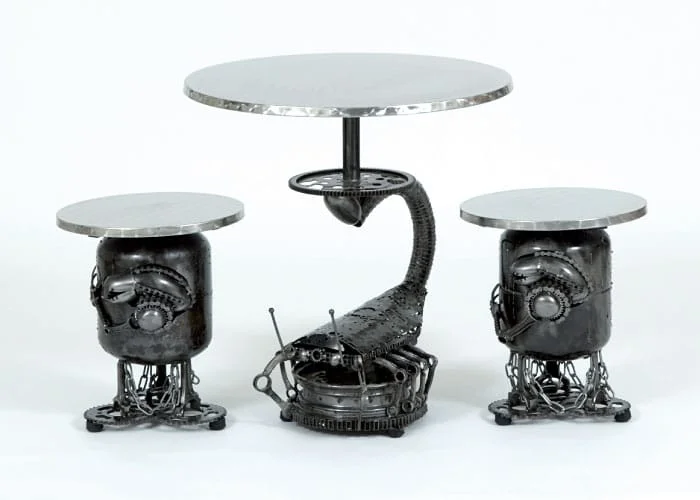 Dizajnovy kovovy nabytok