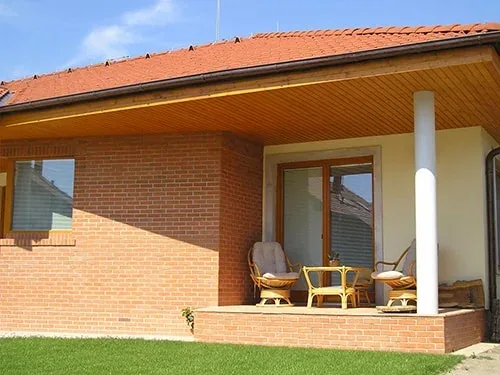 Moderný tehlový dom